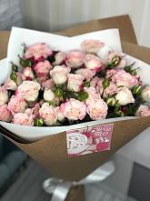 Букет цветов из:  Розы в Конышёвке
