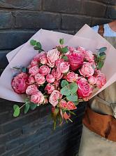 Букет цветов из:  Розы в Конышёвке